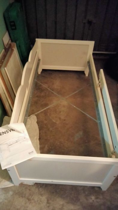 Cama de criança IKEA