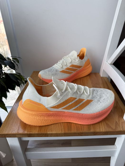 ОРИГІНАЛ 100% Adidas Ultraboost 5 Strung | JH8188 бігові кросівки 46 р