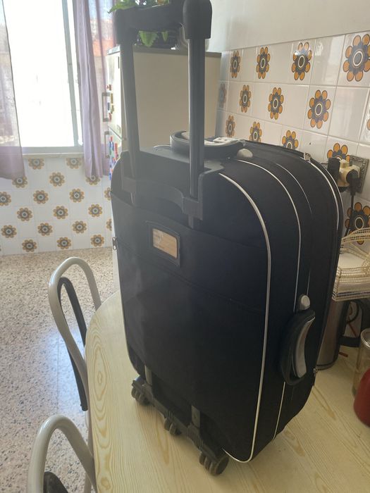 Mala viagem media