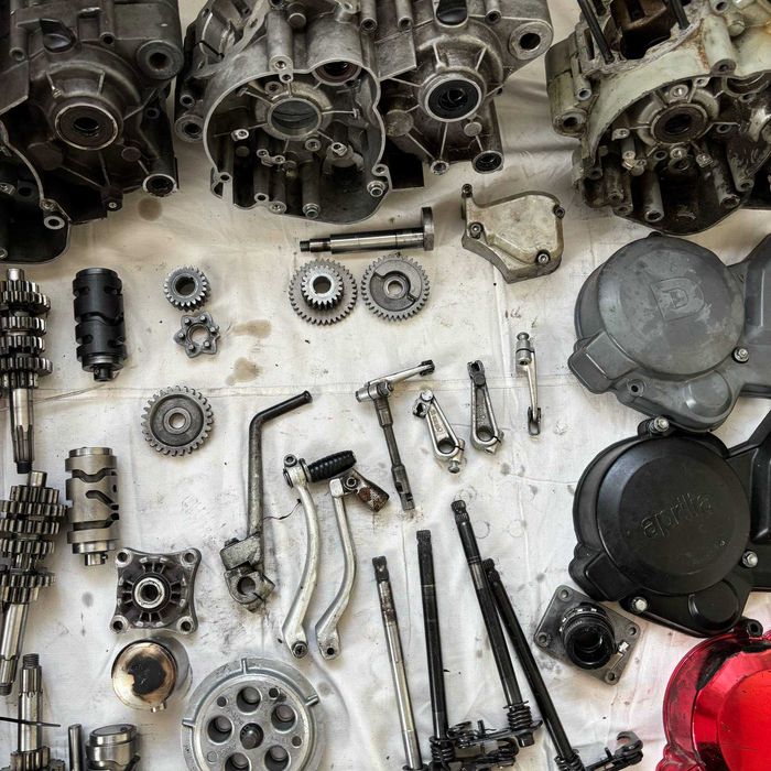 Części Silnikowe Derbi/Aprilia/Gilera D50B0/D50B1 Wszystko do Silnika