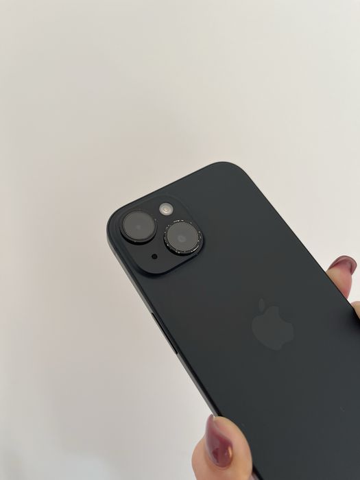 Iphone 15 usado - 128GB - preto