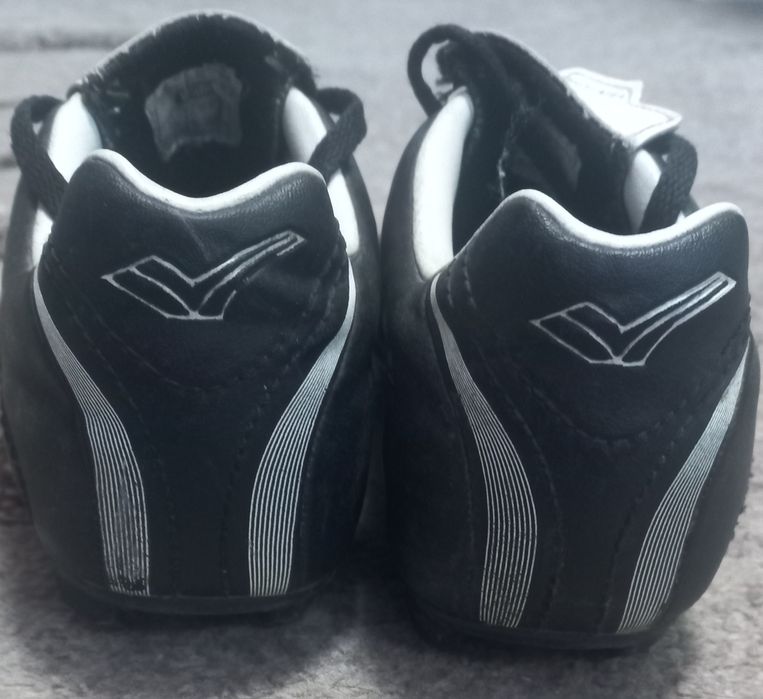 Бутси футбольні 31 р