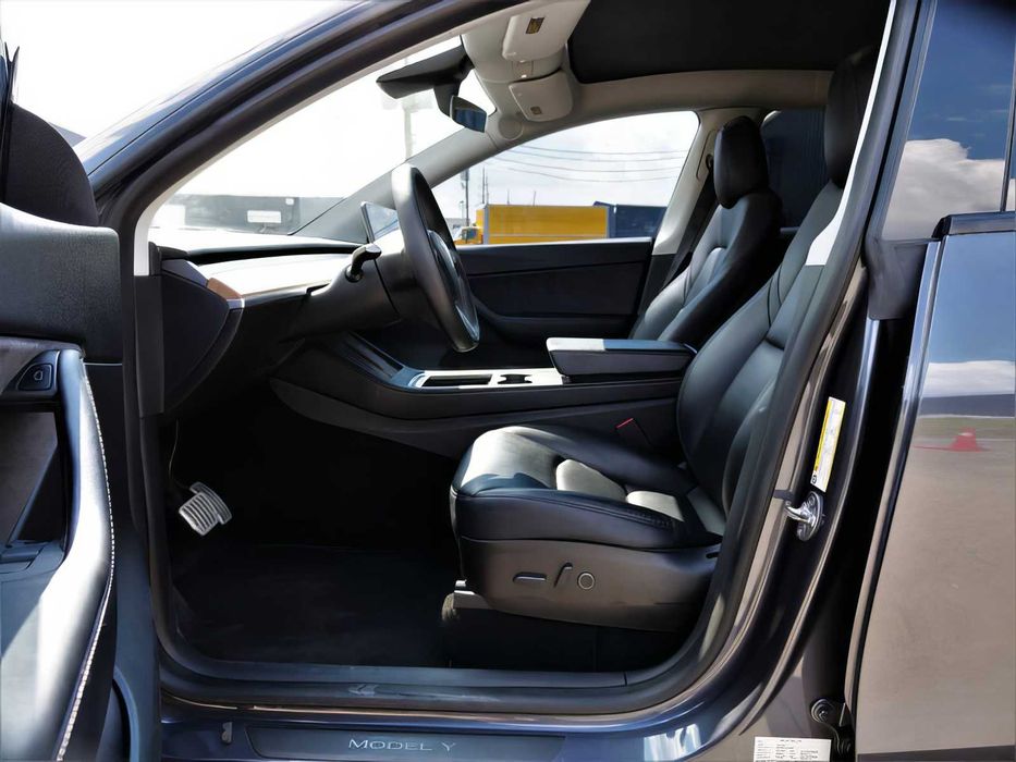 Tesla Model Y Performance      2021