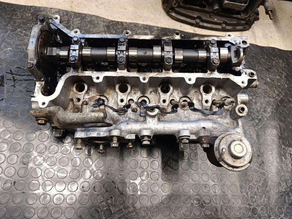 toyota yaris corolla  1.4 d4d ГБЦ головка блока циліндрів 1.4 1nd