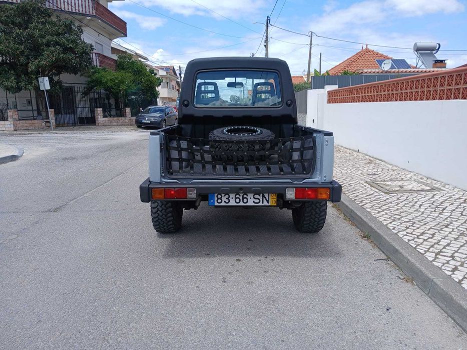 Suzuki samurai pick up