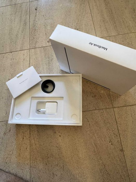 MACBOOK Air 13 M4, 16GRAM, 516GB Armazenamento 2025