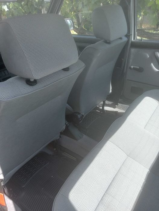 Vk Jettta, em bom estado mecânico, interior e pintura.