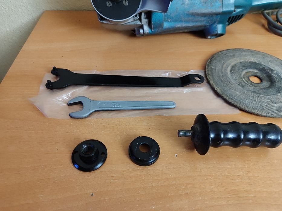 Rebarbadora grande black and deck 2250 w