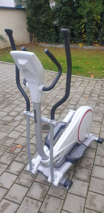 Эллиптический тренажер Kettler Unix M, 39см шаг 18 кг маховик Германия