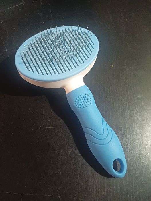 Escova de auto limpeza