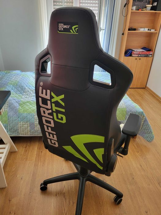 Cadeira Gaming Noblechairs Geforce GTX Edition