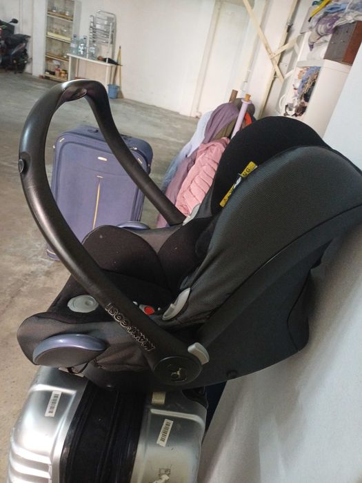 Ovinho Maxi-Cosi preto