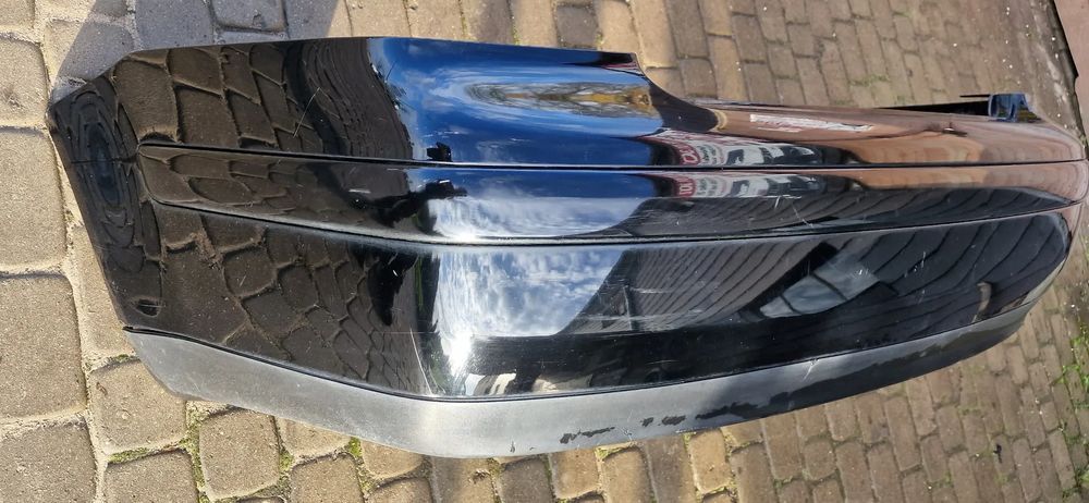 zderzak tył vw bora sedan l041