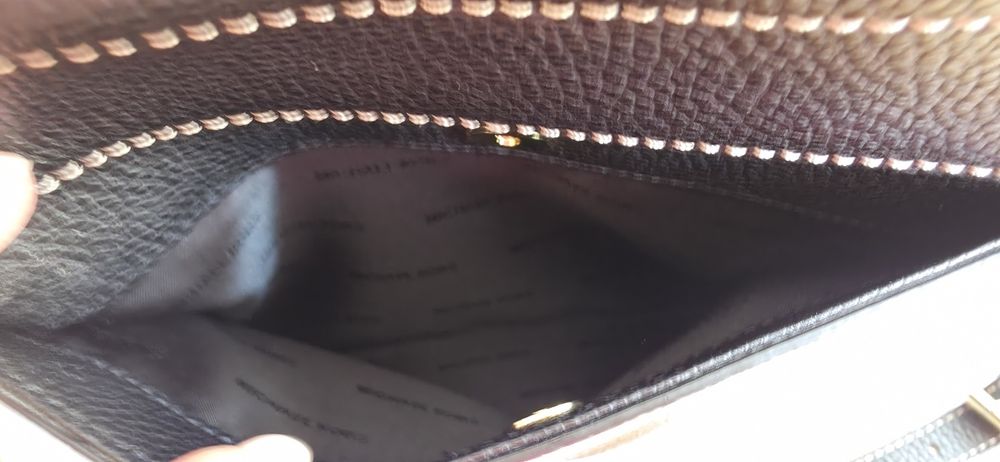 Mala em pele Michael Kors
