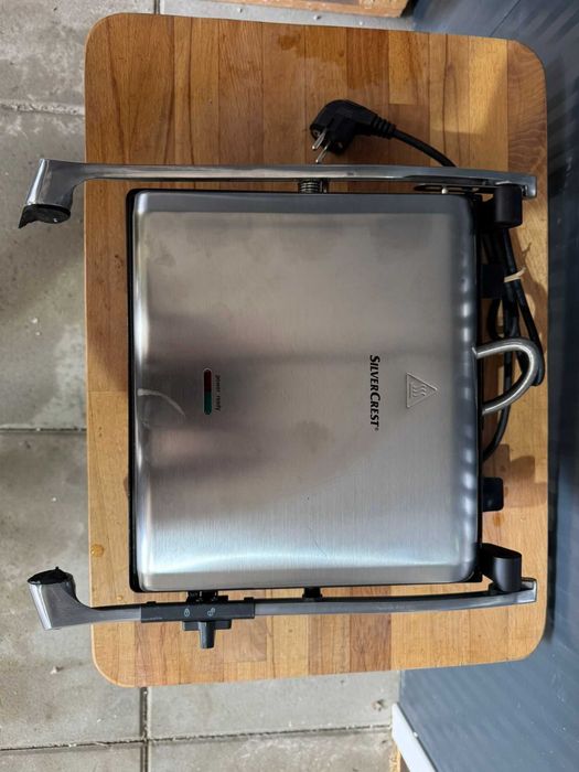 Grill elektryczny PANINI SilverCrest SKGE 2000 C3