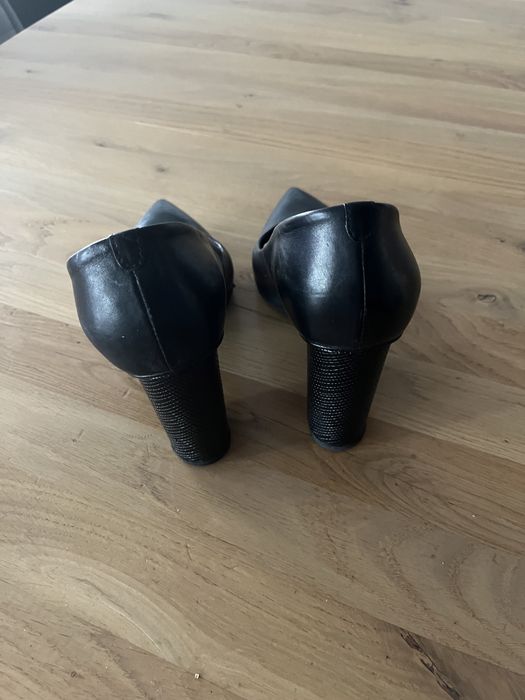 Czółenka buty na słupku Prima Moda 36