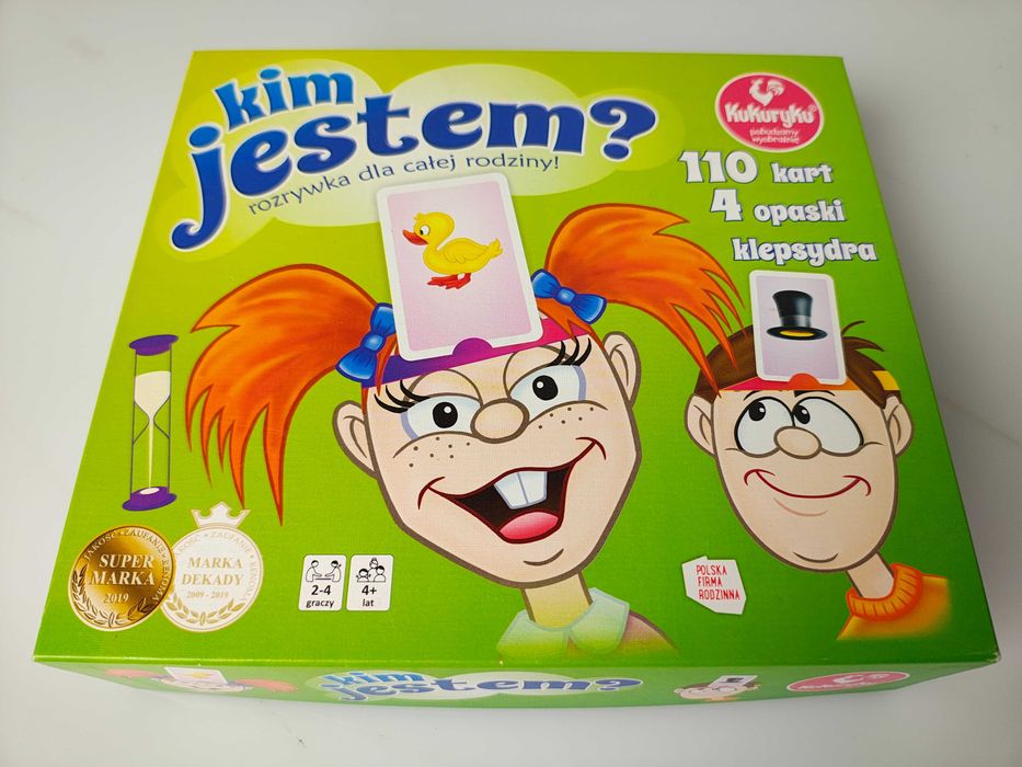 Gra Kim jestem? Gra rodzinna. Adamigo.