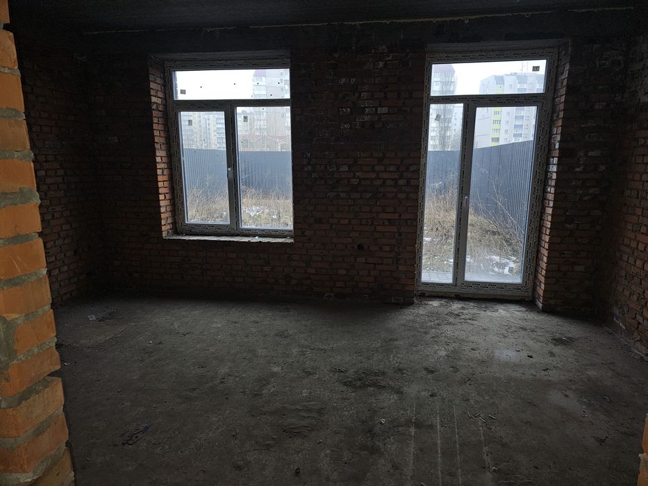 Продам танхауси в престижному районі .Право власності,КРЕДИТ ,Є-ОСЕЛЯ.!
