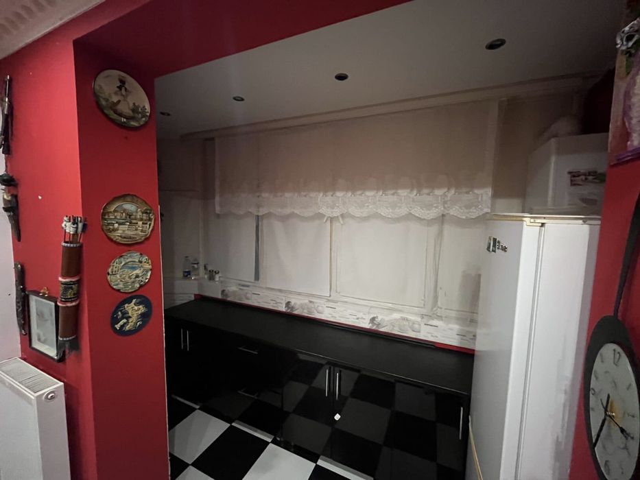 Власник , здаю 2-ох кім Пасічна