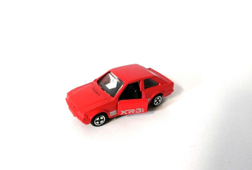 Corgi Ford Escort XRI3