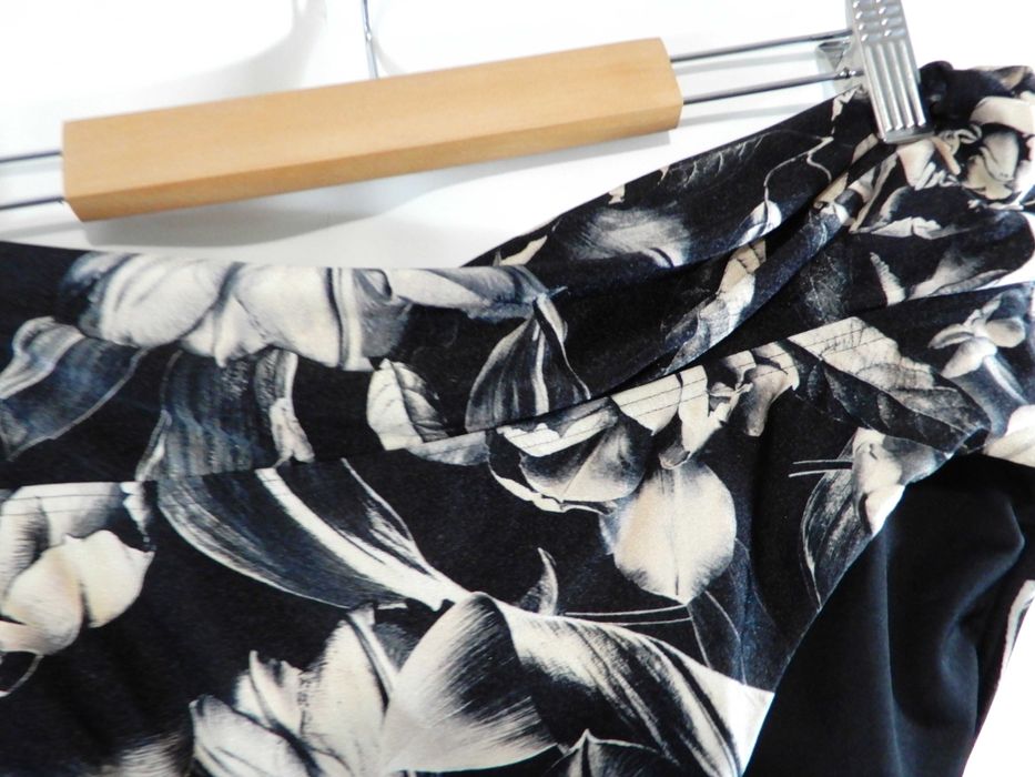 Strój kąpielowy figi od stroju bikini wysoki stan czarny kwiaty 38 M