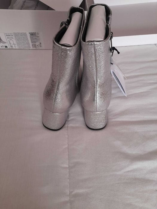 Botas prata em pele Pedro del Hierro