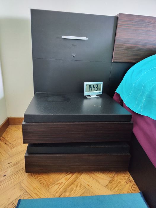 Vendo cama com arrumação + colchão