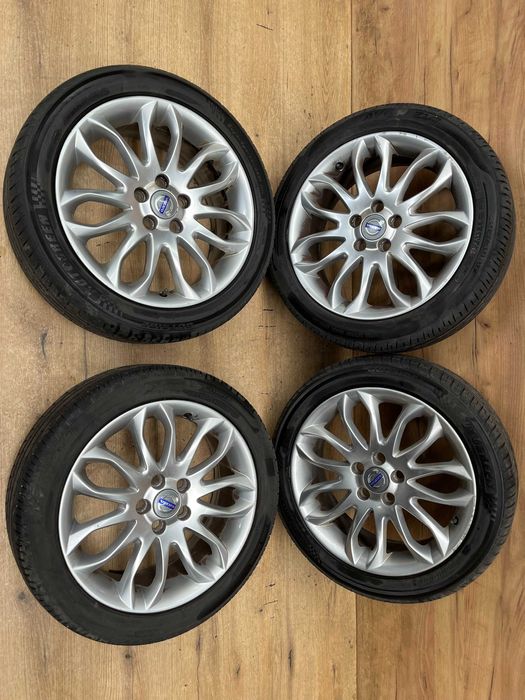 Koła/komplet kół/felgi Volvo C30 205/50/R17
