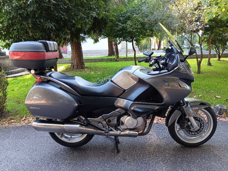 Honda NT700 Deauville