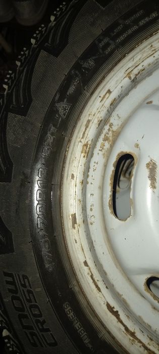 Продам зимову резину