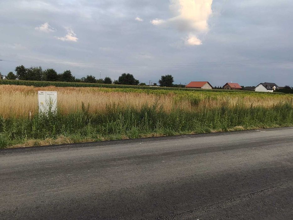 Działka budowlana  0,0998 ha (998 m²) Bystrzyca, ul. Wójcicka(oławski)