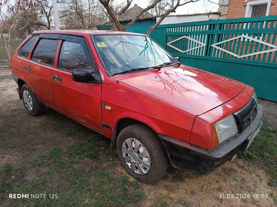 Продам ВАЗ 2109   1,5