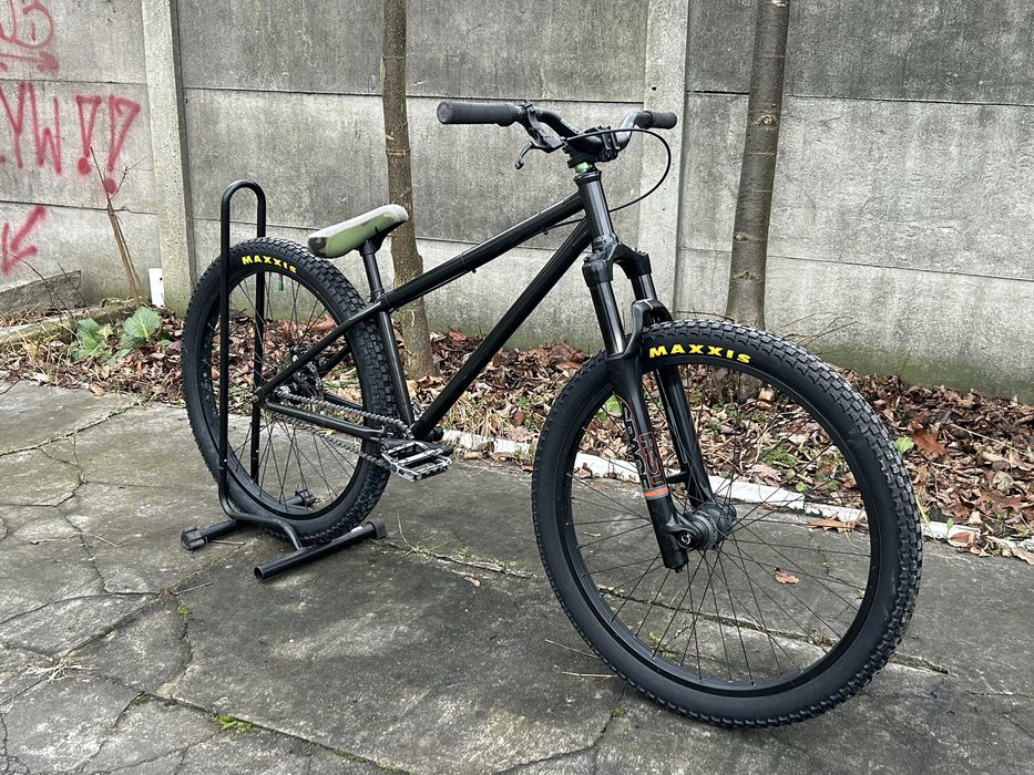 Rower dirt pumptrack bike park 26 cali