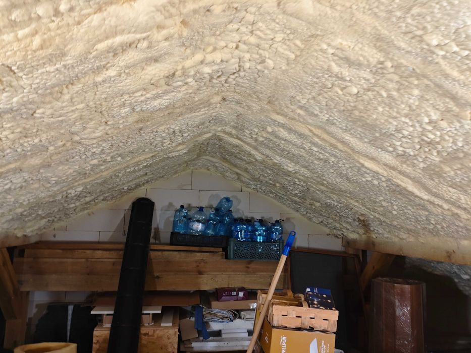 Izolacje ocieplanie pianą pur Lublin Zamość Chełm Kraśnik pianka tanio