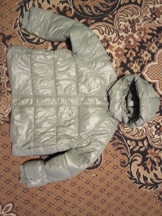 Жіноча демісезона куртка