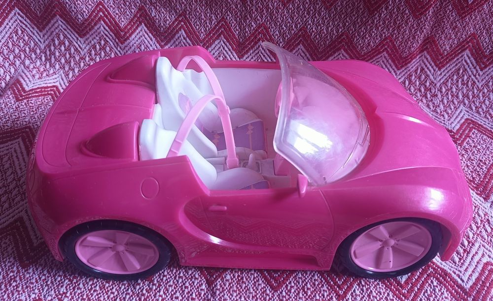 Duże auto kabriolet dla lalek