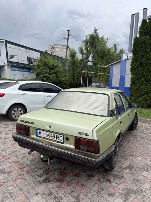 Opel Ascona 1.6 газ/бензин
