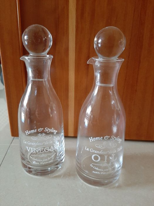 Galheteiro em vidro - azeite e vinagre - novo