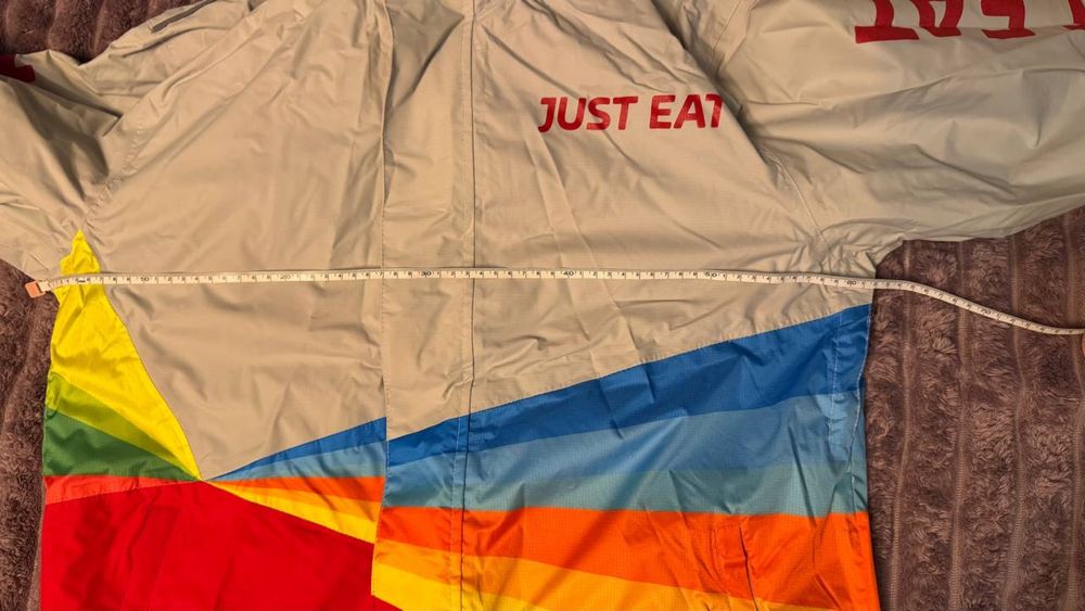 Продається куртка лижна, нова. Унісекс