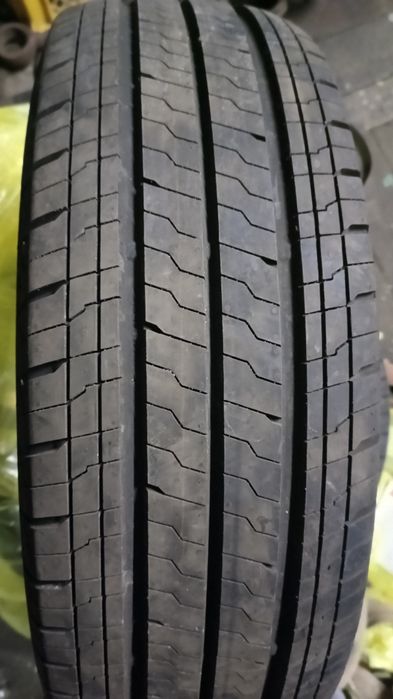 4x Continental VanContact Eco 215/60/17C