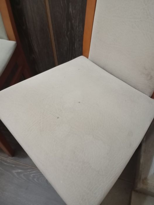 Conjunto 4 Cadeiras Madeira de Cerejeira com Tecido Curtisan