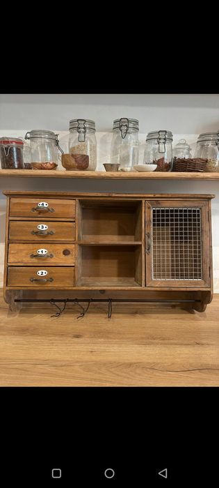 Ajudo a esvaziar   sótãos,garagem,casas antigas com cuidado  e respeit