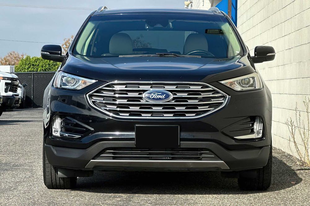 Ford Edge      2020