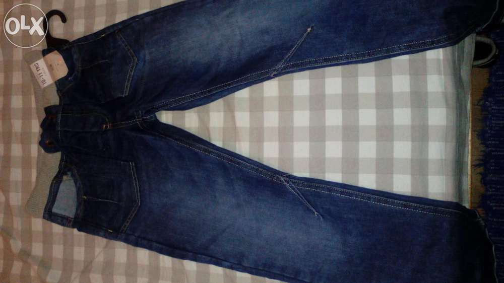 Calças de ganga novas tamanho 10-11