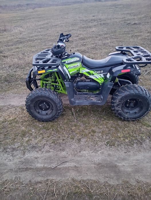 Продам квадроцикл spark 200