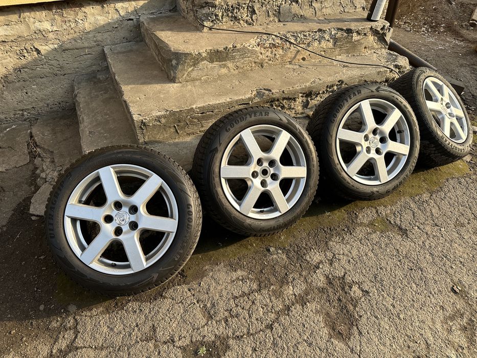 Легкосплавні диски з  шинами Goodyear 205 55 16, Renault Nissan,Mazda