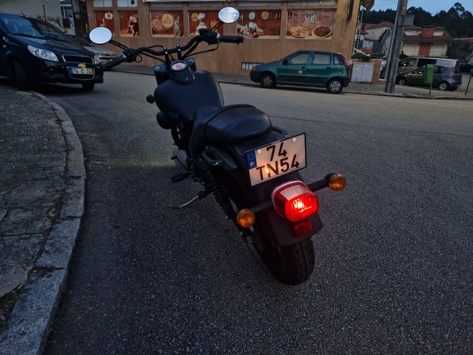 Keeway Blackster 250