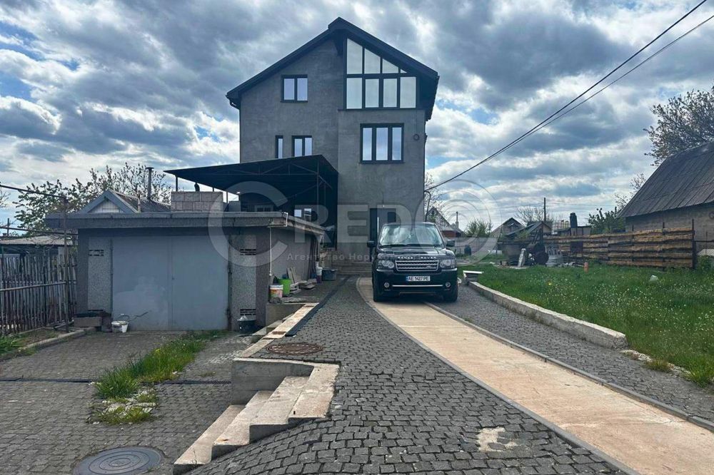 Продаж будинку, вул. Крутогірна (район МОПРу)