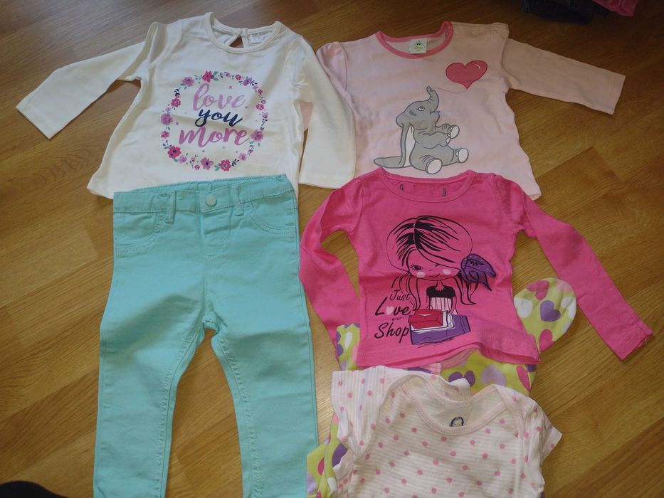 Zestaw ubranek 6-9mcy