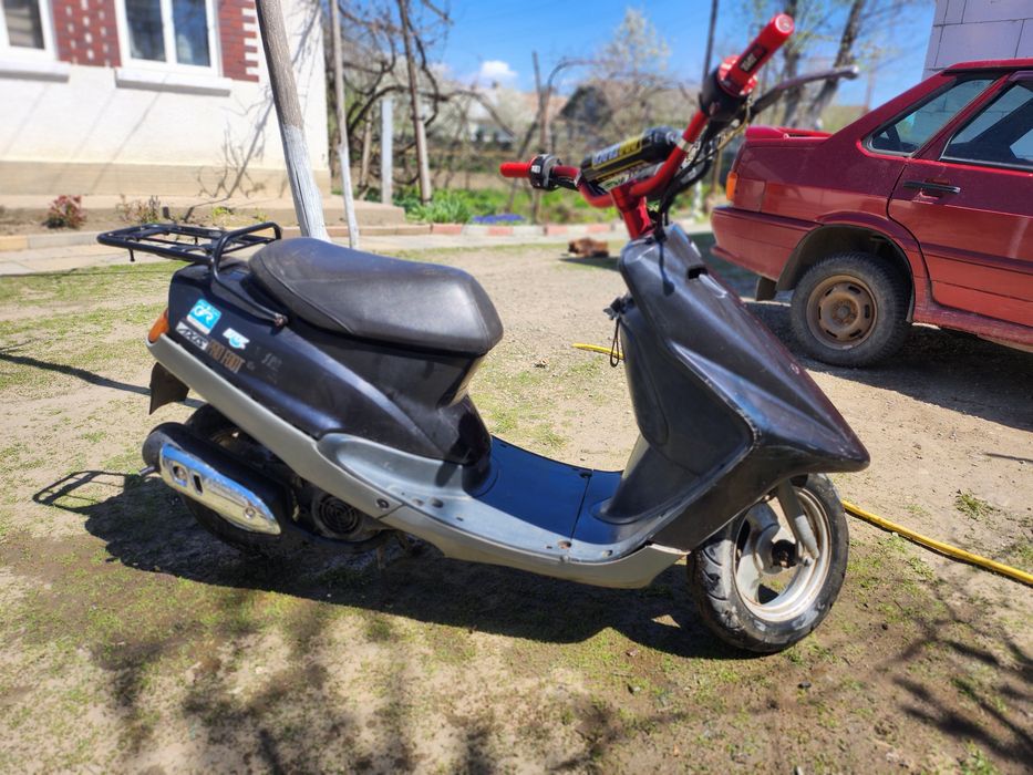 Продам скутер Yamaha Aksis 50cc